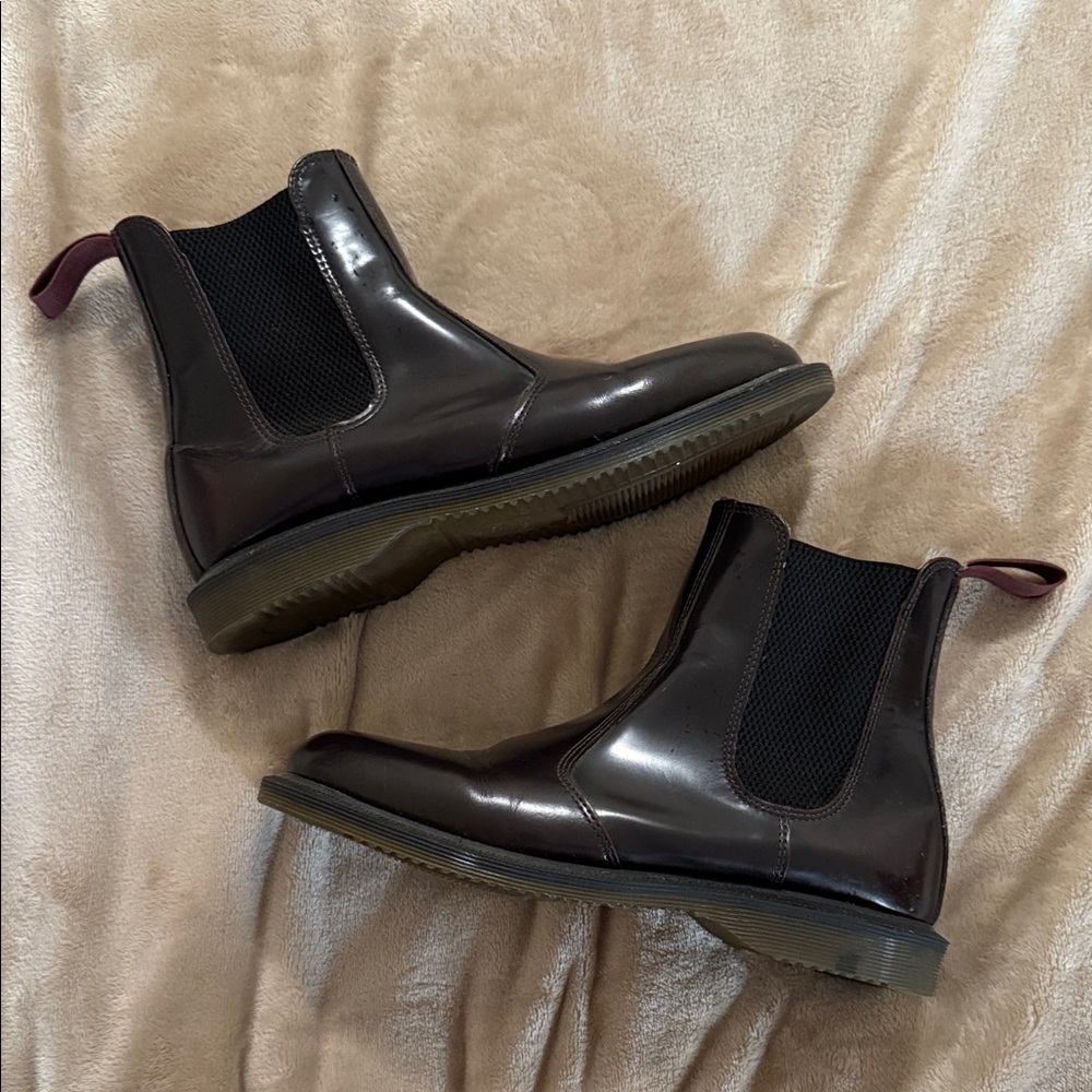 Dr Martens dark maroon Leather Chelsea Boots - Picture 3 of 5